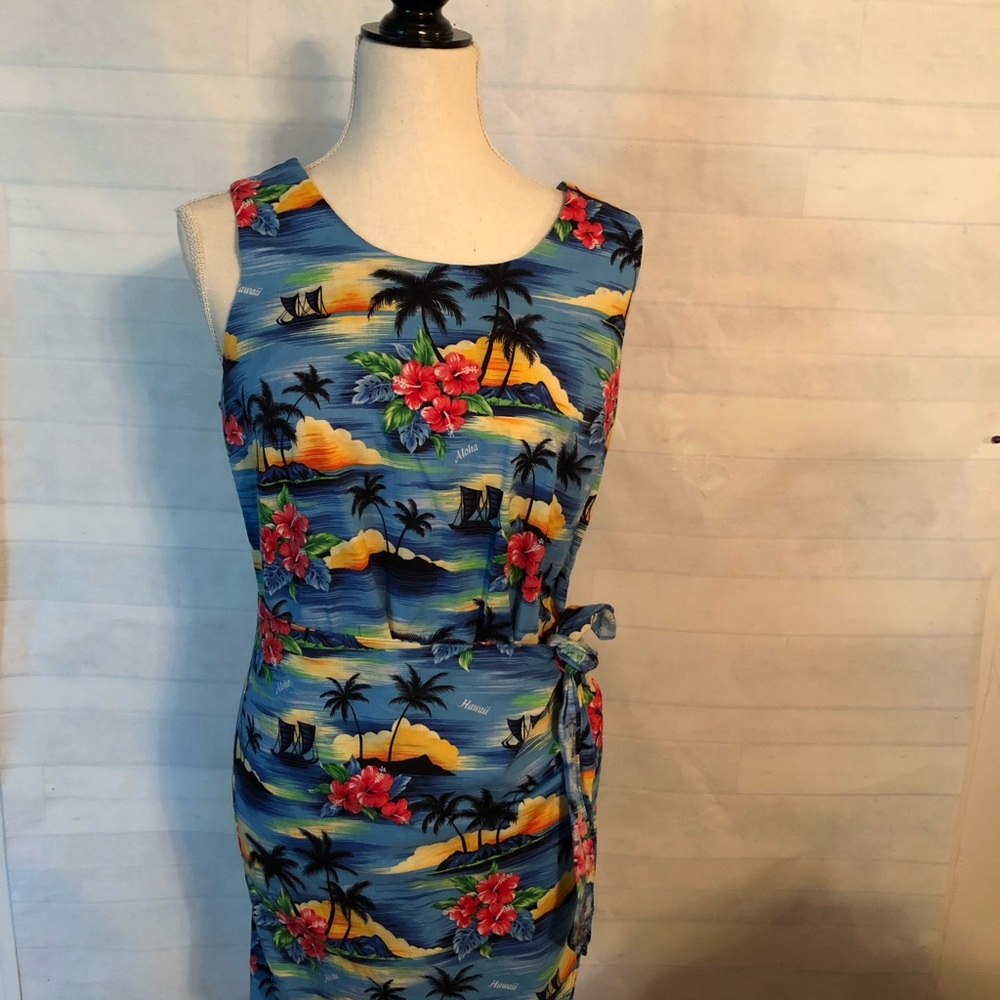 Kilam Women’s Blue Tropical Sleeveless Dress - Picture 5 of 6